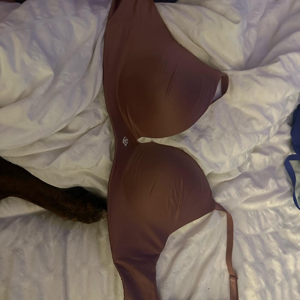 Victoria’s Secret mauve push up sports bra 36a
